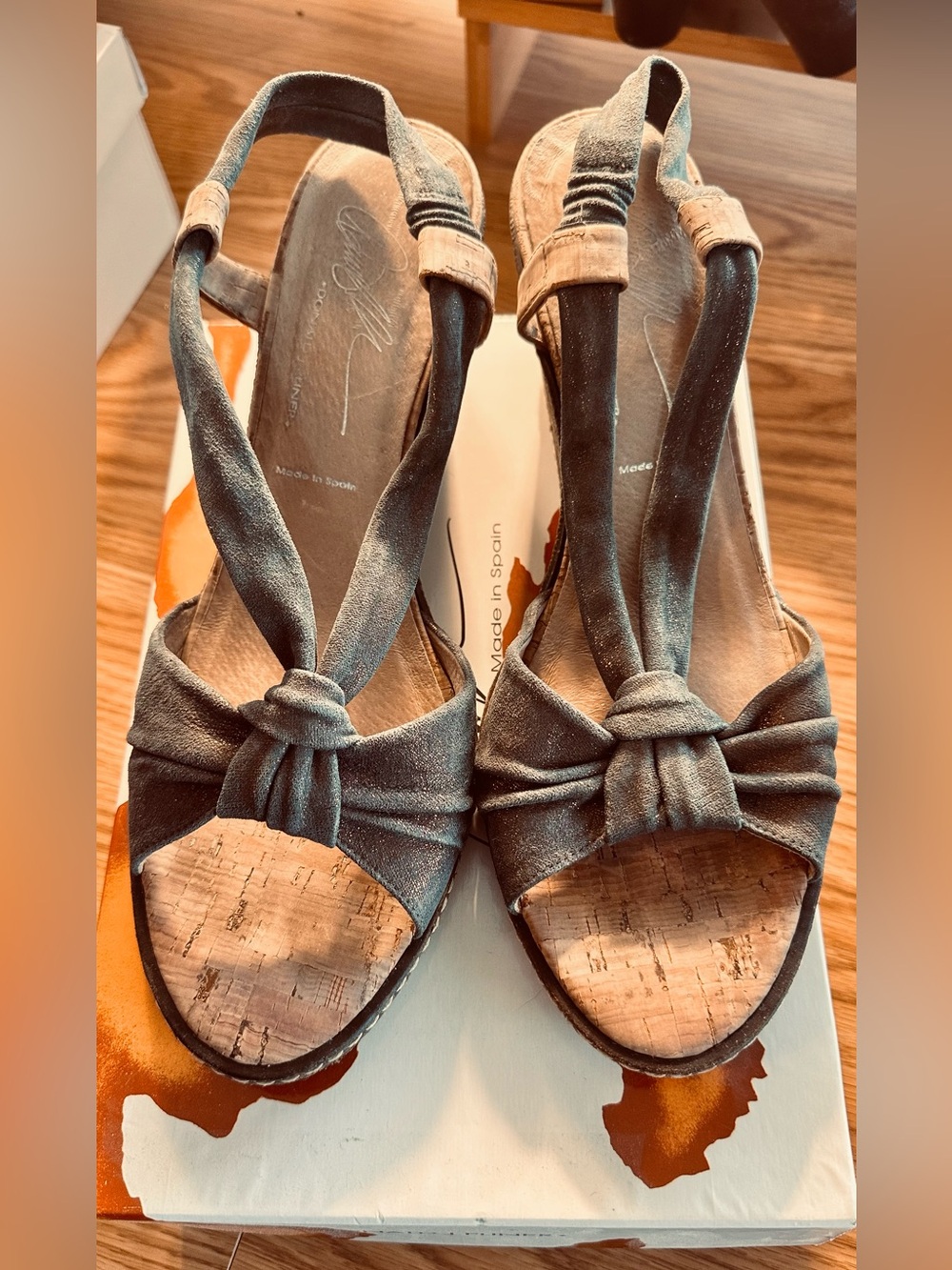 Donald J. Pliner Crepe Wedge Slingback Metallic Gray Suede Knot Front Sandals 11